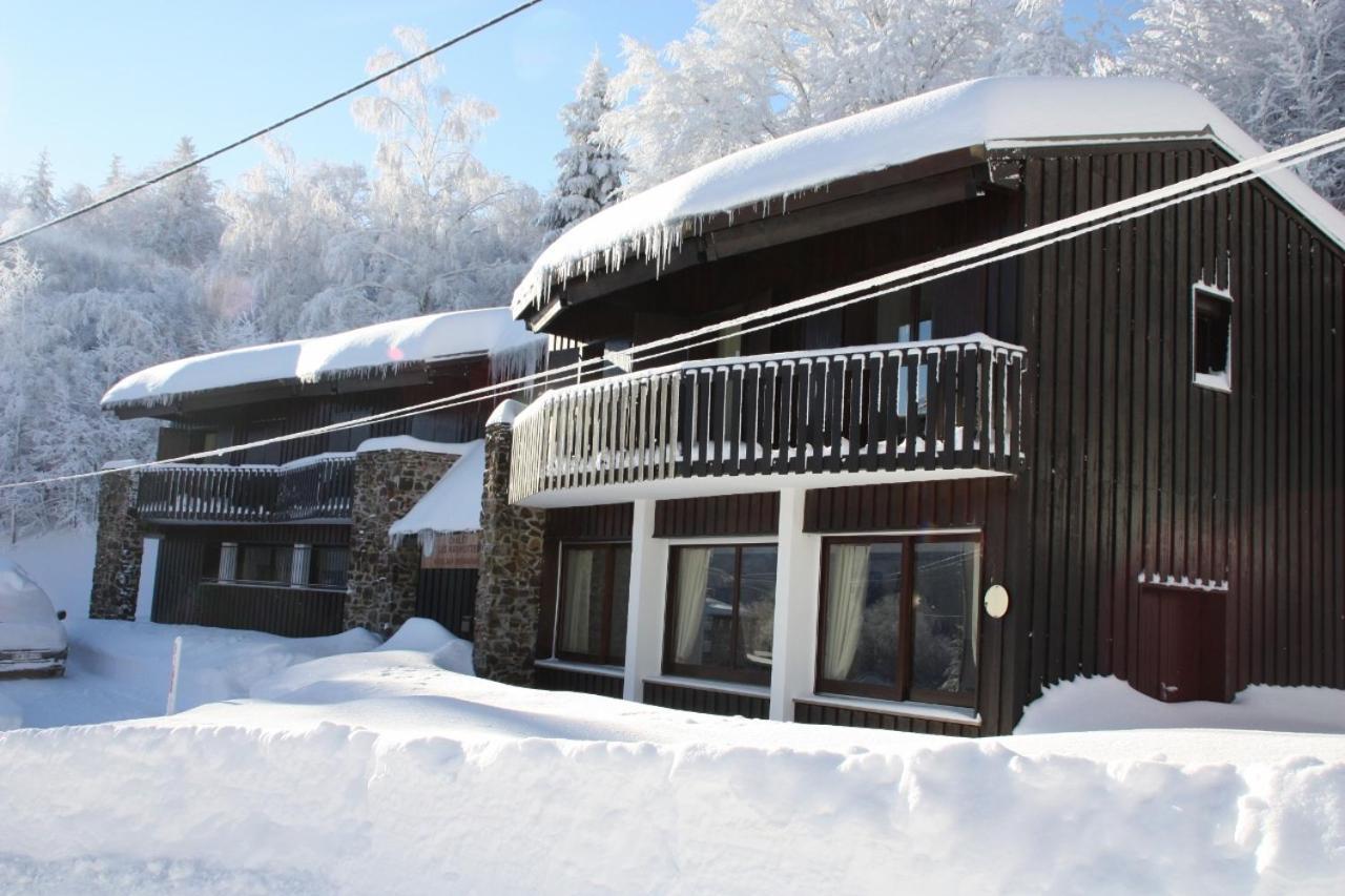 Chalet Hotel Les Marmottes 2 Etoiles Nn Montferrier Exteriér fotografie